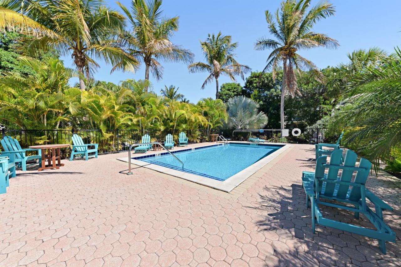 Апартаменты Hidden Cove Unit 6 Холмс-Бич Экстерьер фото
